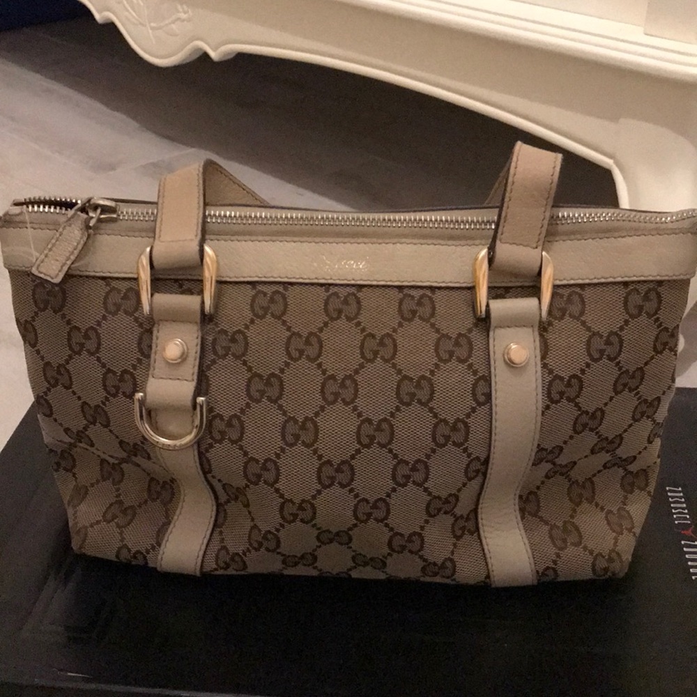 Gucci bag